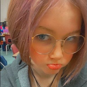 Meet your Posher, Kai